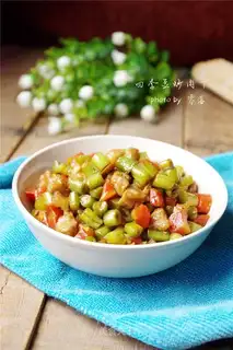Four seasons of bean fried meat