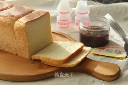 White toast