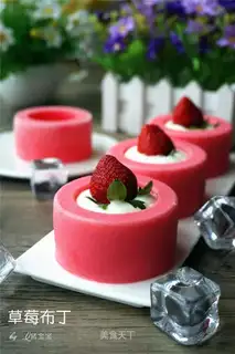 Strawberry pudding