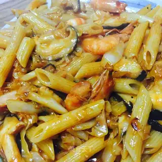Shrimp with macaroni