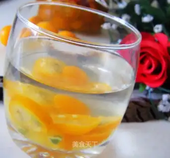 Orange honey tea
