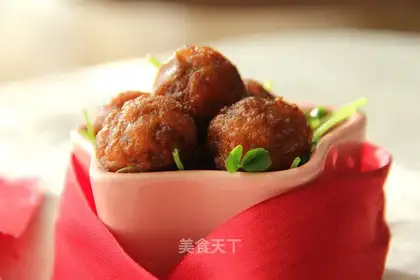 Tiger-skind quail eggs