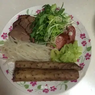 Fried noodles