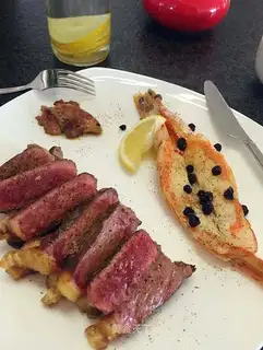 Black pepper steak
