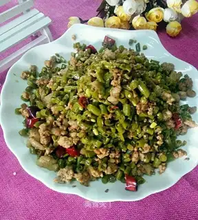 Sour bean fried meat