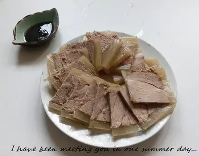 White lamb cut