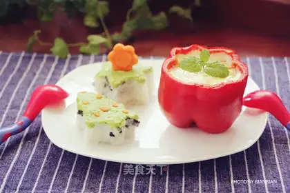 Pepper egg cups