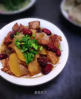A casserole of radish