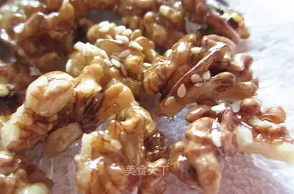 Amber walnuts