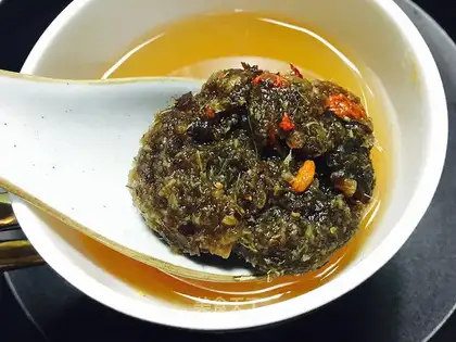 Red sugar ginger dates
