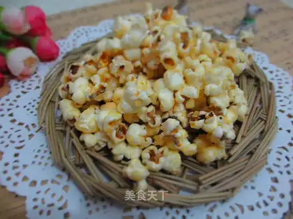 Milky coconut popcorn