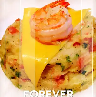 Shrimp cheese and potatoes