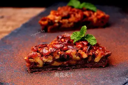 Scrumptious cranberry walnut pie