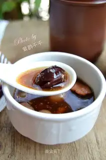 Red-tree scrawny meat stew