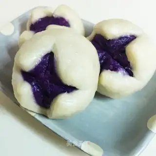 Potatoes with flowers