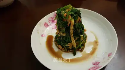 The spinach egg tower