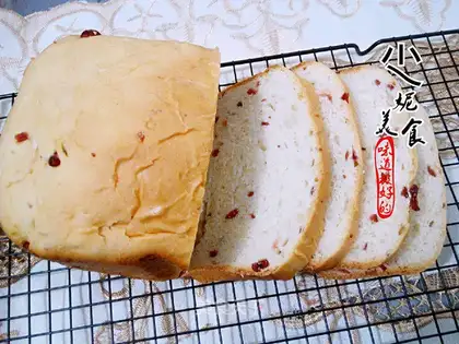 European cranberry toast