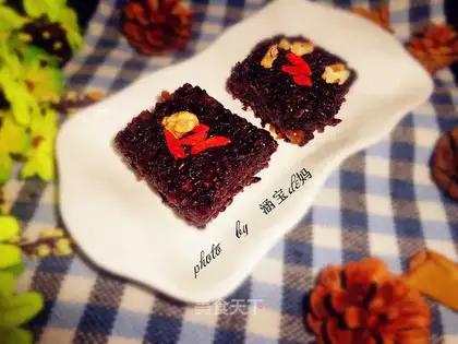 Bean black rice cake