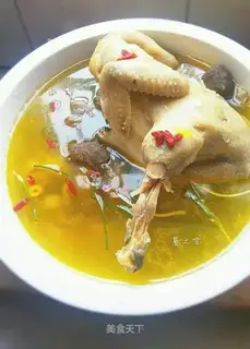 It's an old hen cucumber soup