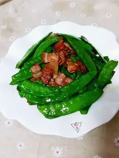 The salted pretzel fried Dutch beans