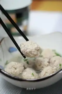 Fan meatball soup