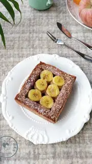 Banana toast box