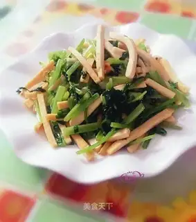 Celery fried beans