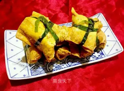 Eggskin bag, tofu