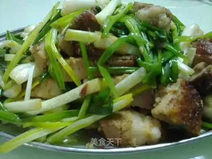 stir-fried pork with buckwheat vegetables