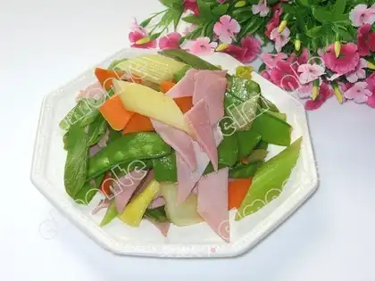 stir-fried peas with ham