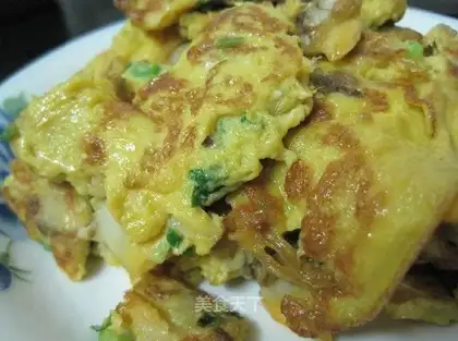 Scrambled eggs with flower armour
