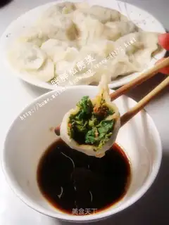 Pork noodles and vegetable dumplings