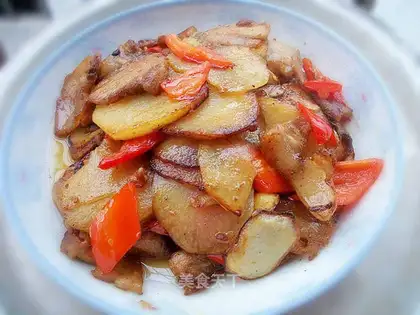 Potato and pork cooked twice