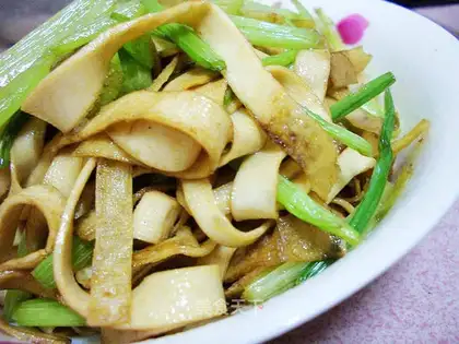 Fried Thousand Sheets of Celery
