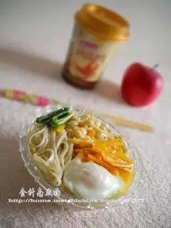 Golden needle pumpkin noodles