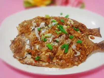Pan-fried sea pomfret