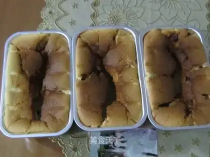 Yogurt Qifeng Cake