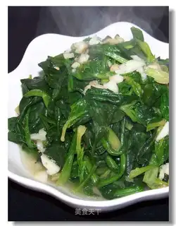 Garlic spinach