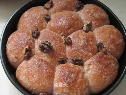 Purple cabbage bread