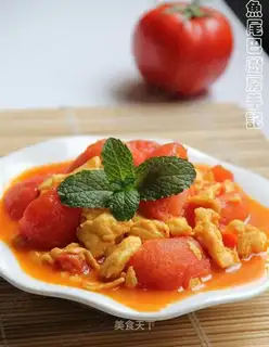 Scrambled egg with tomato