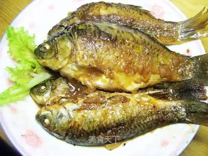 braised crucian carp