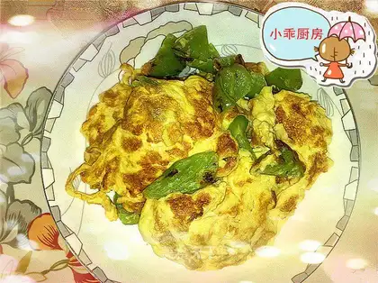 Scrambled eggs with pepper