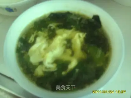 Spinach egg soup