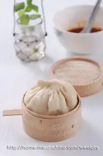 Dried pork bun with lotus root