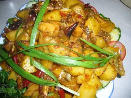 Roast chicken with cola and potato