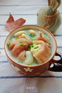 Soybeans and hoof soup
