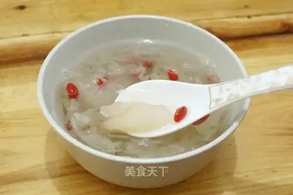 Silver Syd soup