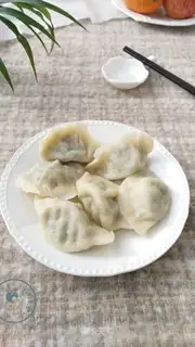 Porky cabbage and pork dumplings