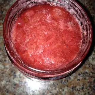 Strawberry sauce