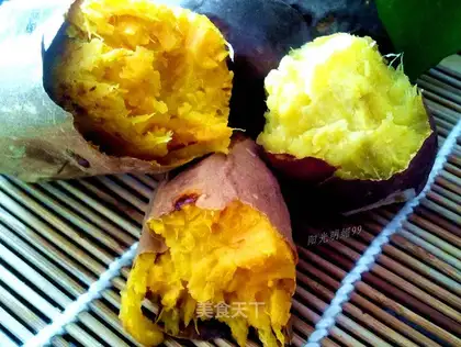 Roast potatoes